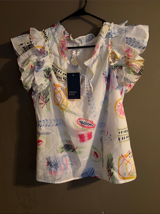 crown & ivy Tops - crown & ivy White Tropical Ruffle Sleeve Top with Multicolor Print nwt small